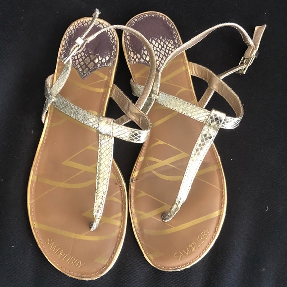 Sam & Libby Shoes - ✨SAM & LIBBY Gold Snake Thong Sandals 8.5